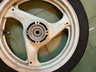 Llanta Trasera GS500E