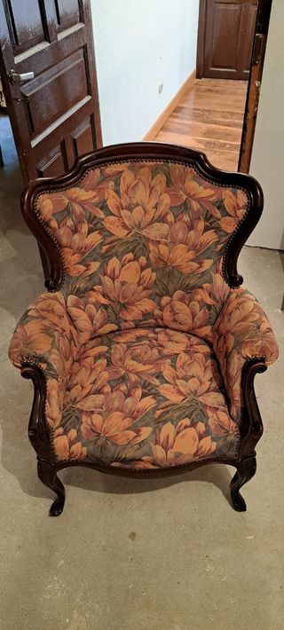 Butaca/sillon con tapizado de flores
