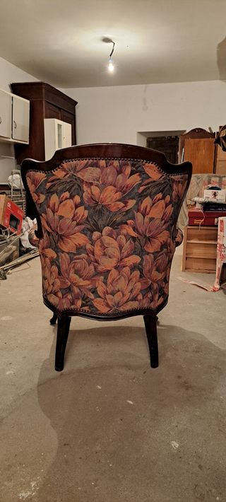 Butaca/sillon con tapizado de flores