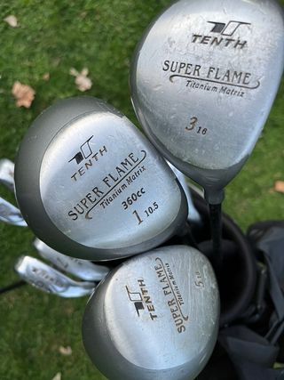 Juegos de palos de golf TENTH