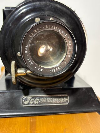 Proyector, antiguo de placas de cristal marca Ica