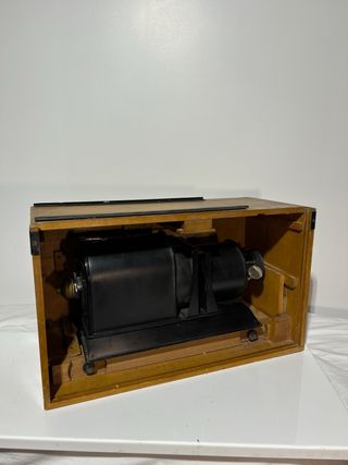 Proyector, antiguo de placas de cristal marca Ica
