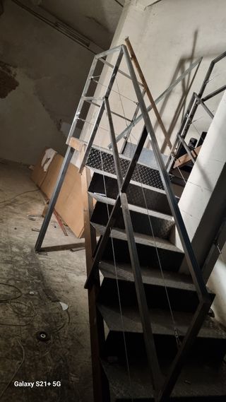 Montaje, soldadura, crstales