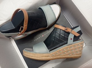 Sandalias cuñas Tommy Hilfiger