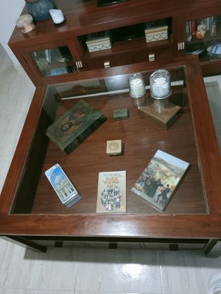 Mesa de salón BANAK