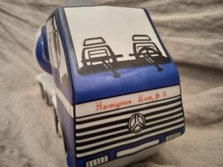 HORMIGONERA VINTAGE DE CERÁMICA