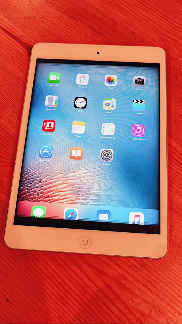 I pad mini  12gb