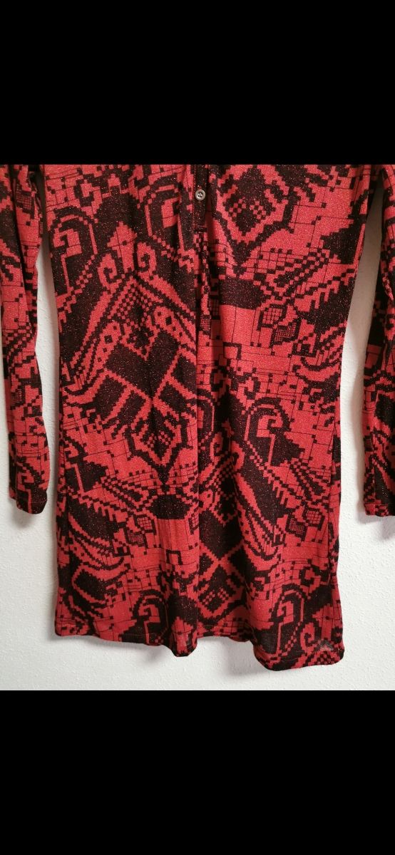 Vestido de chica talla 36-38 de Custo Barcelona.