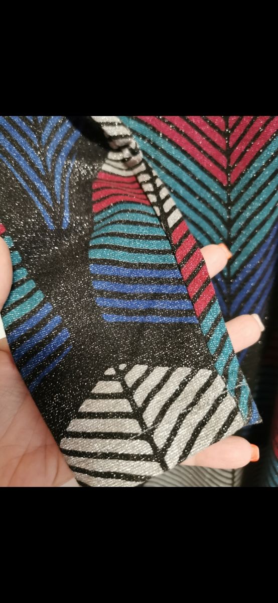 Vestido de chica talla 36-38 de Custo Barcelona.