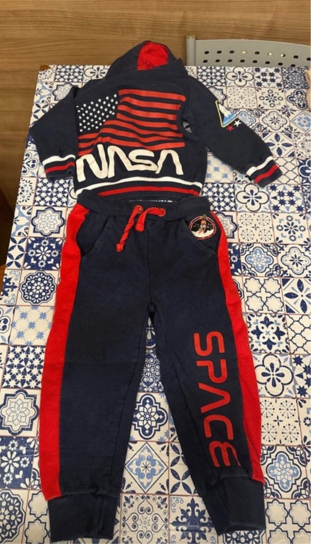 Tuta piu’ t shirt NASA