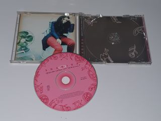 SHAKIRA / CD / DONDE ESTÁN LOS LADRONES