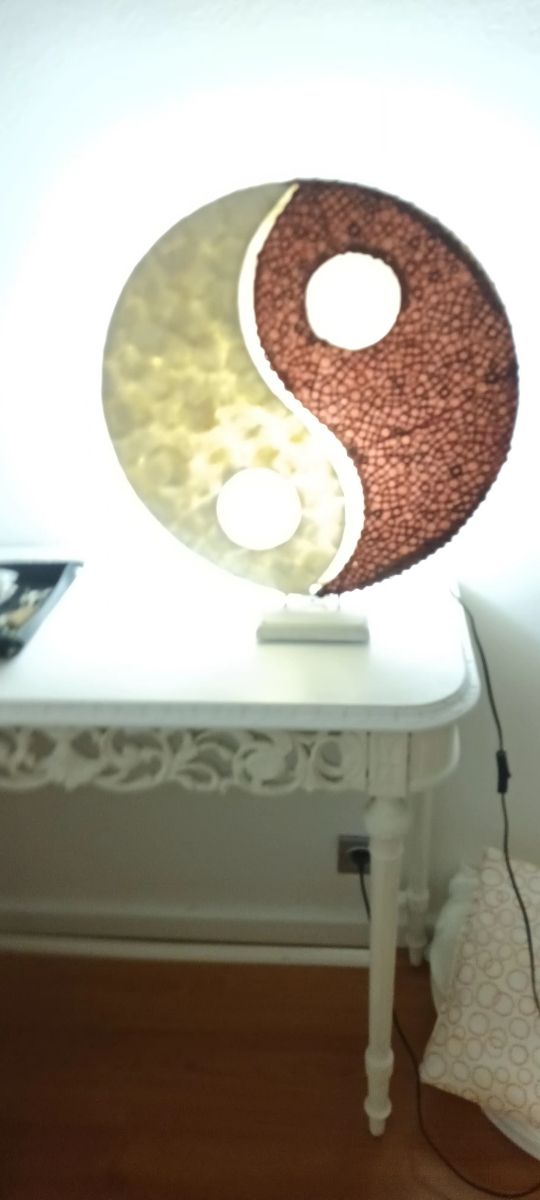 Lampara modelo yin yang