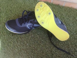 Zapatillas atletismo clavos niños 