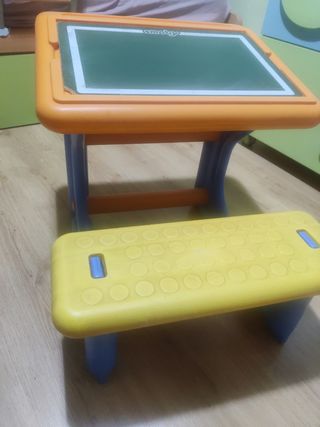 Escritorio infantil 

