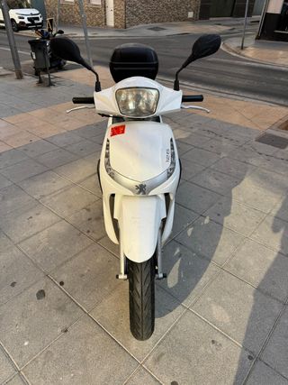 PEUGEOT TWEET 125