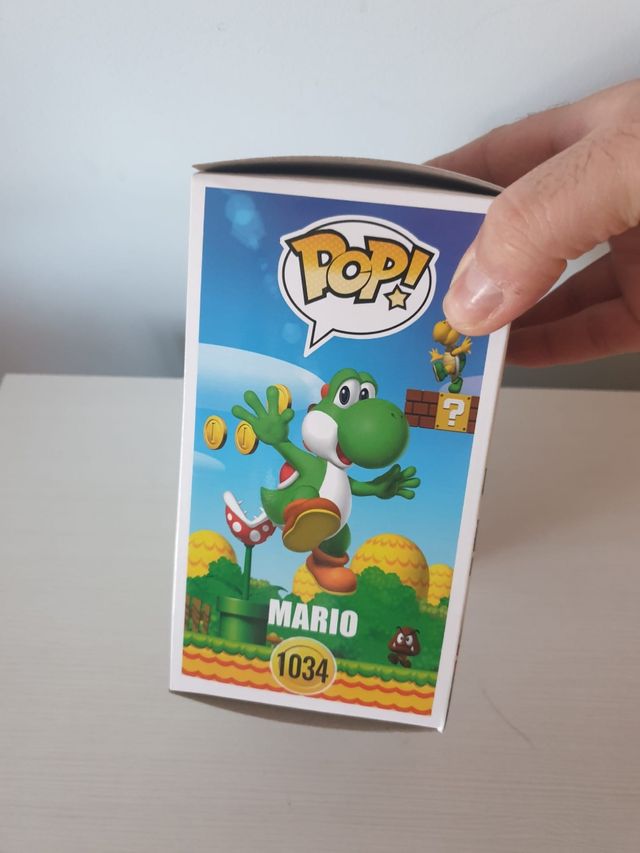 Yoshi Super Mario figura nueva En caja