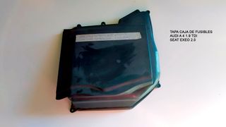 TAPA CAJA DE FUSIBLES AUDI A4