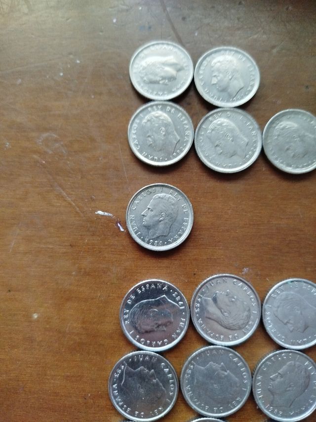 23 monedas 10 pesetas