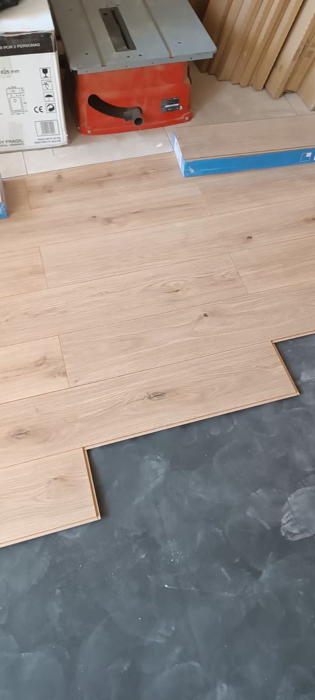 colocacion de suelos, pintura, pladur, albañileria