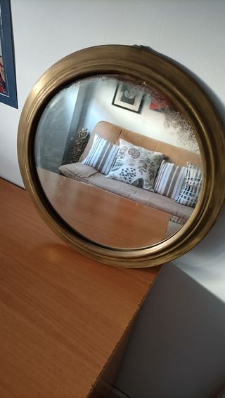 Espejo antiguo