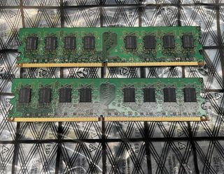 Memorie SAMSUNG DDR2 2 GB 800 MHz