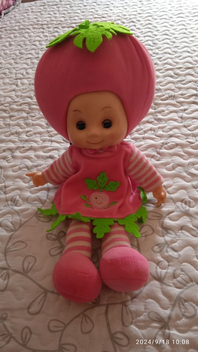 Fresita una muñeca nueva y muy original