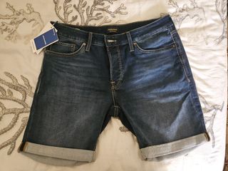 Vaqueros Cortos Jack and Jones 