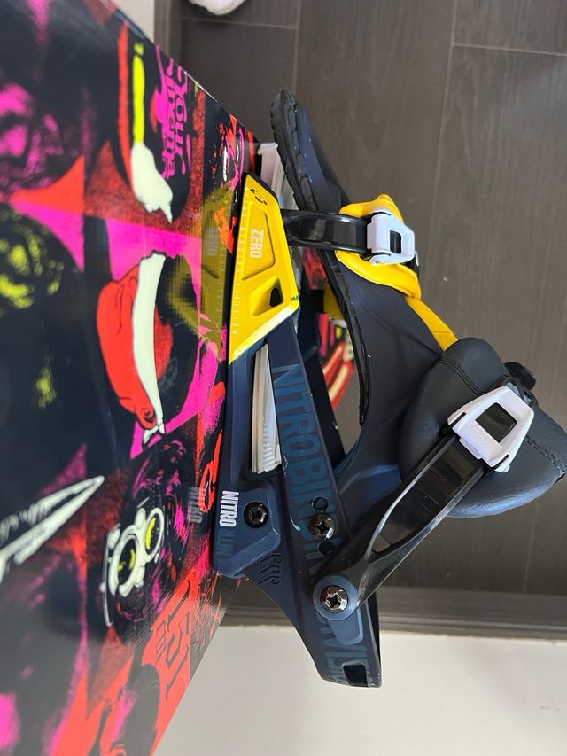 Tabla snow nitro con fijaciones nitro