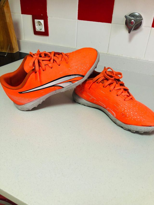 Zapatillas PUMA TALLA 35