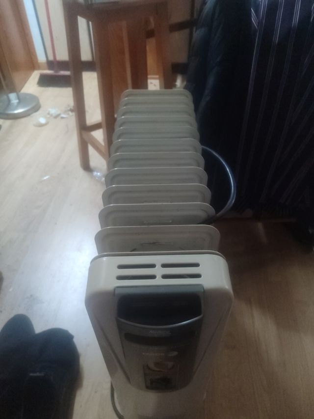 Radiador Fagor de 2500 watios