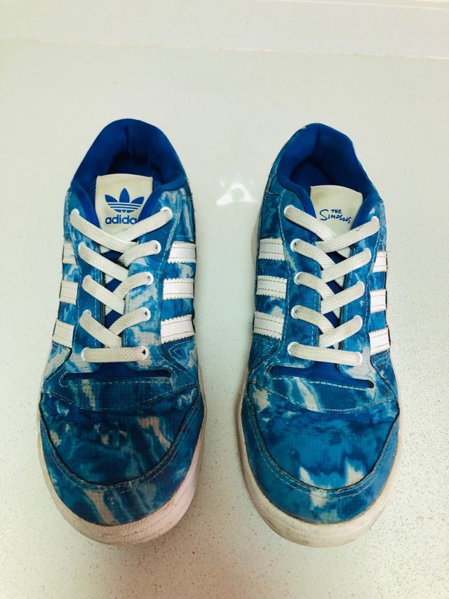 Zapatillas ADIDAS THE SIMPSON talla 34
