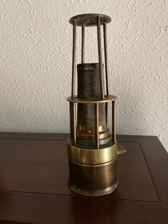 Lampara antigua  de bronze