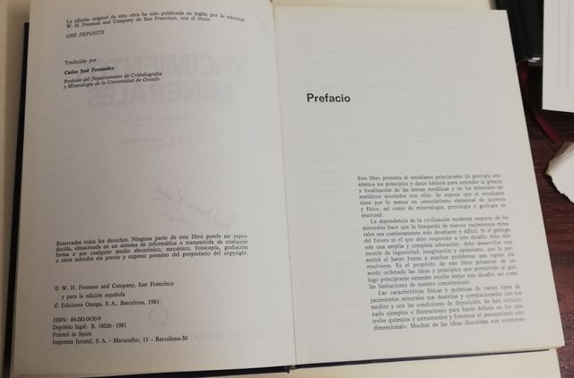 Yacimientos Minerales (Charles F. Park)