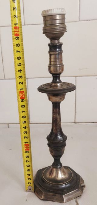 Lamparas de noche con pie de metal y pantalla