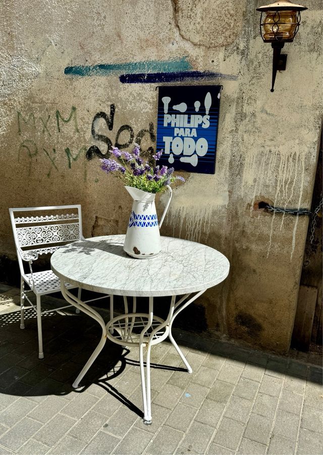 Mesa marmol y hierro vintage. Años 70