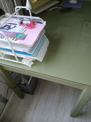 MESA DE ESCRITORIO