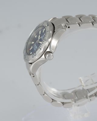 Omega Seamaster Professional 300M Quartz
