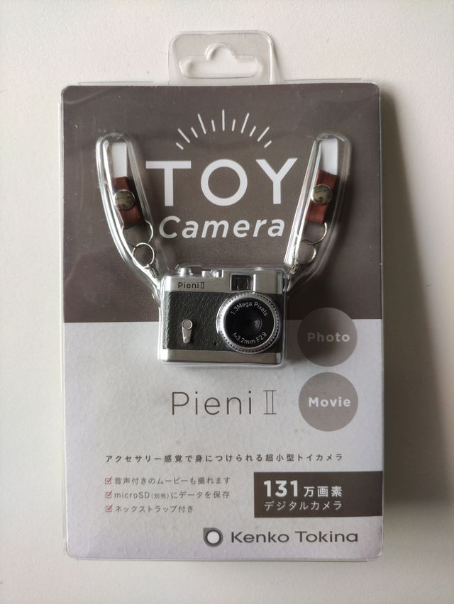 Cámara coleccionista Tokina Toy Camera PIENI II.