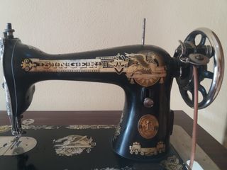 Máquina de coser Singer