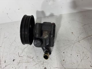 Bomba dirección Ford Transit Connect 