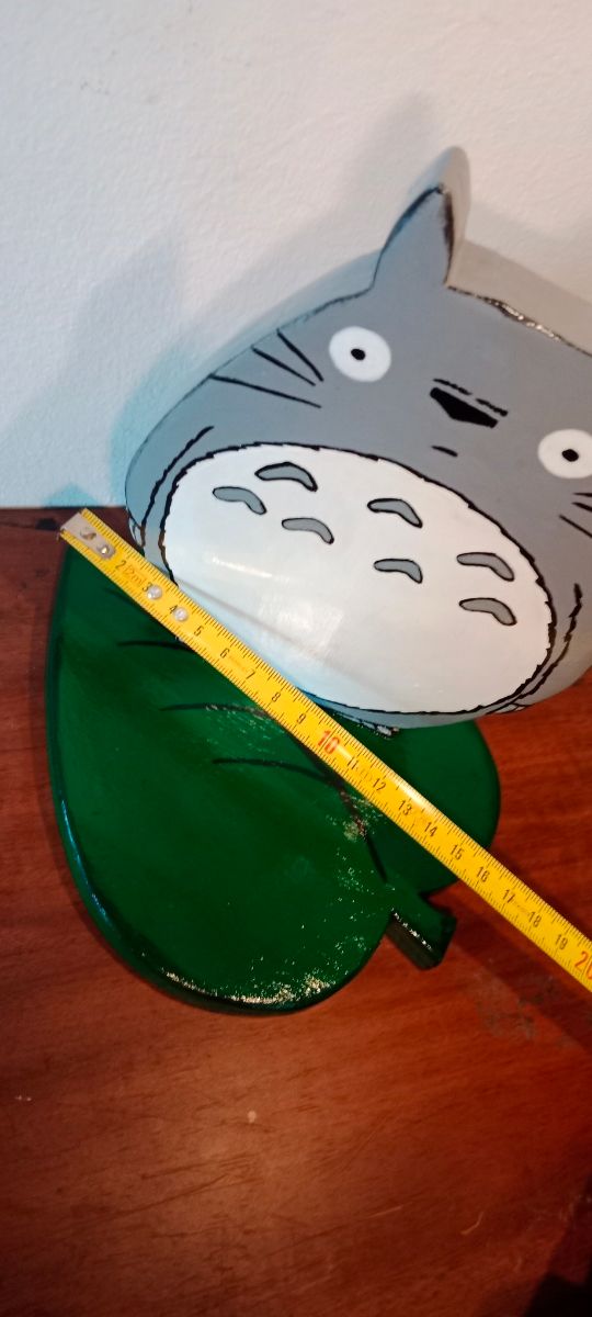 Totoro in legno