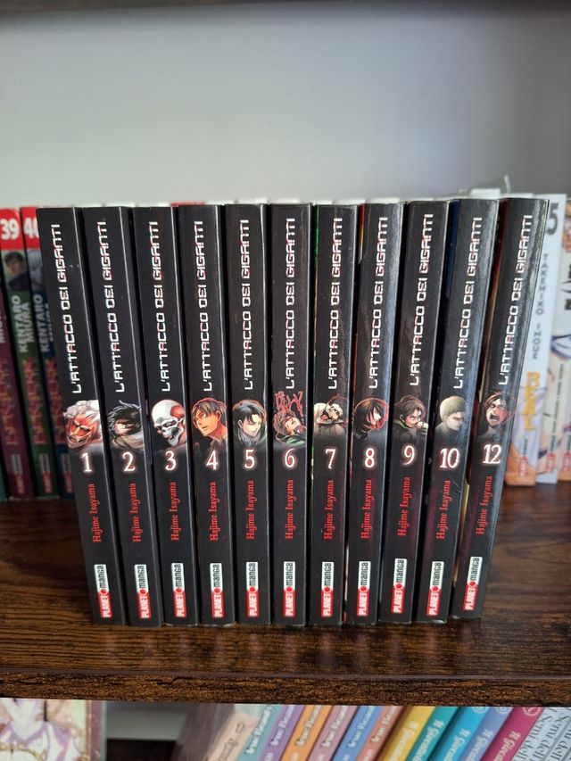L'attacco Dei Giganti, manga, serie da 1-10 + 12