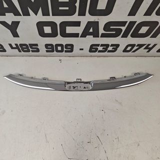 MOLDURA CENTRAL PARACHOQUE DELANTERO PEUGEOT 607
