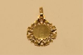 COLGANTE VIRGEN NIÑA DE ORO 18K/1.8Gr