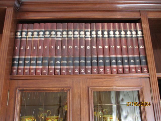 ENCICLOPEDIA GRAN LAROUSSE UNIVERSAL, EN MADRID