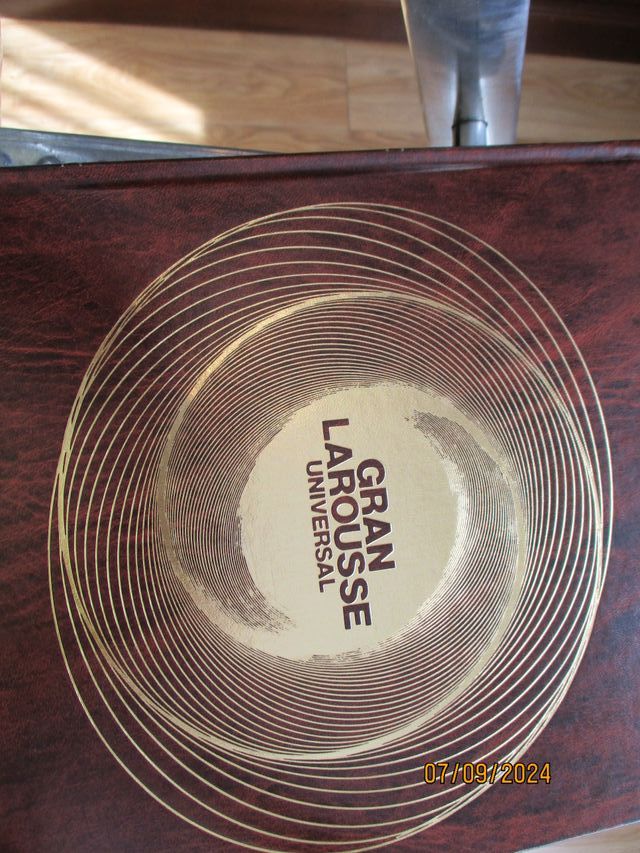 ENCICLOPEDIA GRAN LAROUSSE UNIVERSAL, EN MADRID