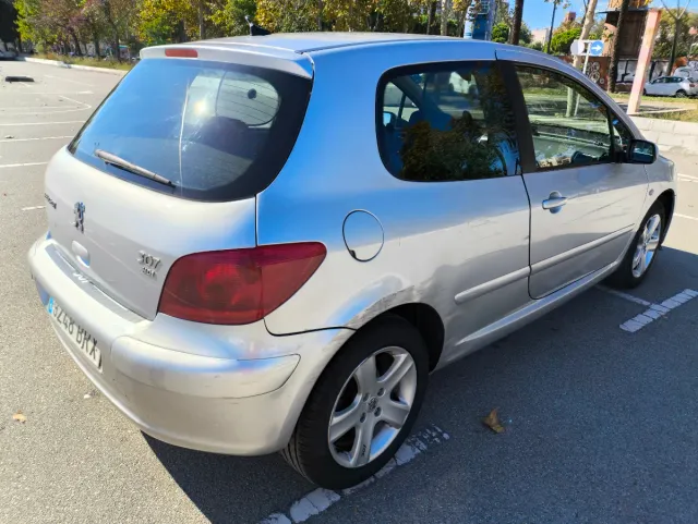 Peugeot 307 HDI 2.0 2002 358km