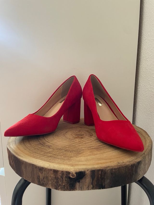 Tacón salón rojo