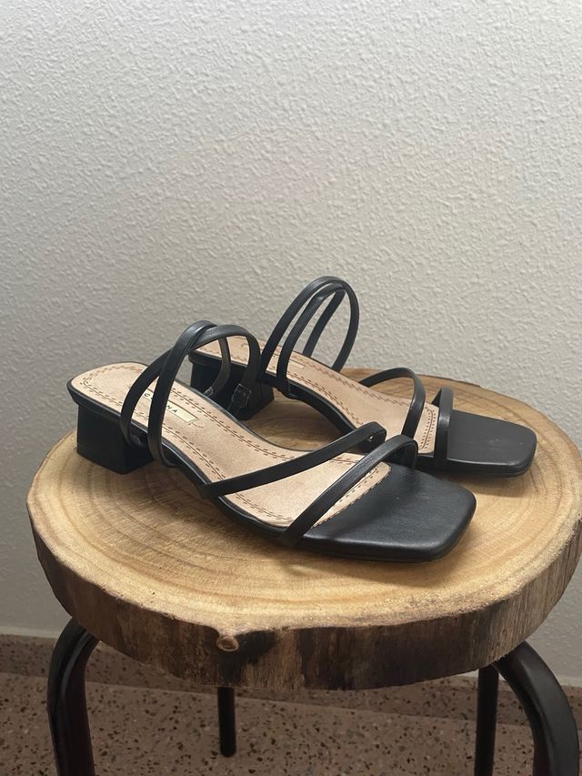 Sandalias tacón verano negras