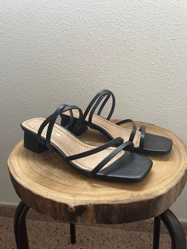 Sandalias tacón verano negras
